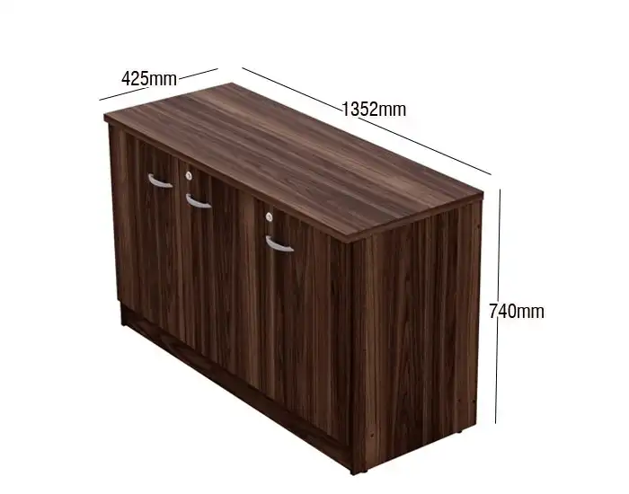 Armário Baixo de 3 Portas - Tampo 25mm - 1353mm x 425mm x 740mm